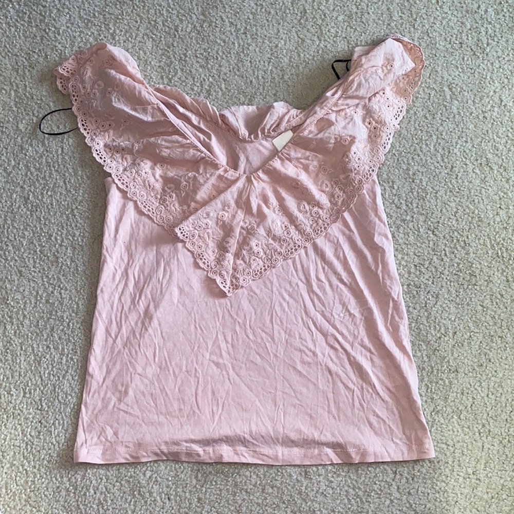 NEW- H&M Pink Lace Top